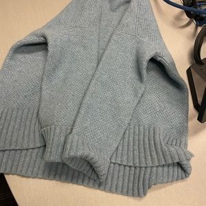 Everlane The ReCashmere Vintage Crew Sweater Never Worn